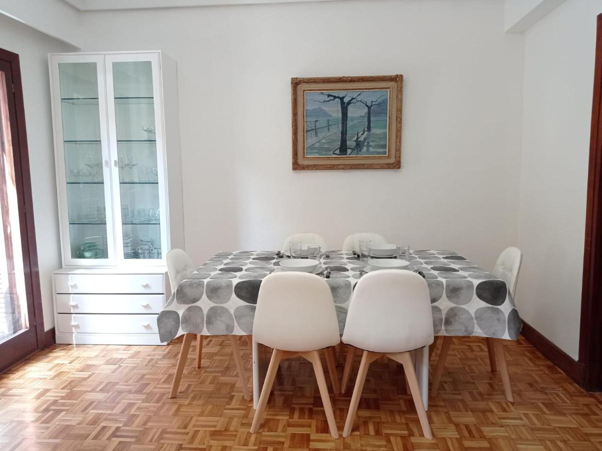 Easo Terrace Apartment Free Private Parking And Air Conditioning San Sebastián Eksteriør billede